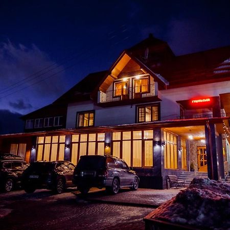 Hotel Гуцульська Світлиця Bukovel Esterno foto