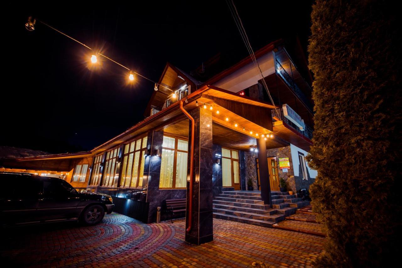 Hotel Гуцульська Світлиця Bukovel Esterno foto
