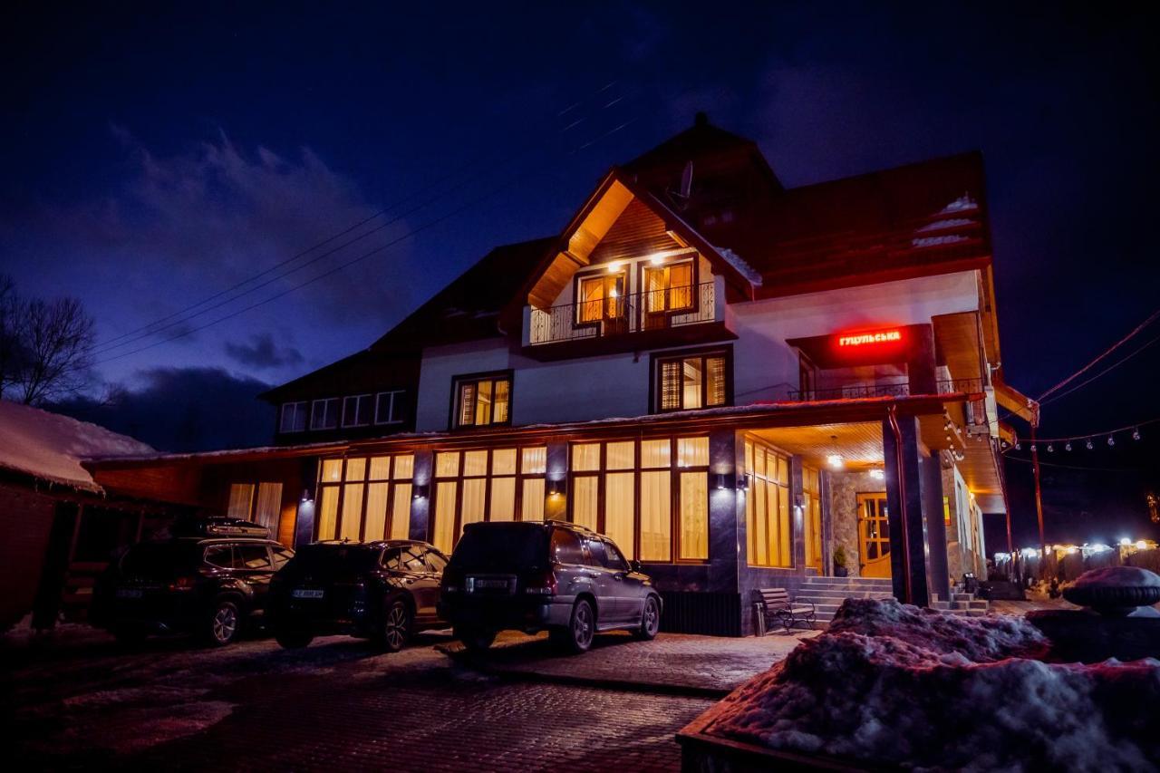 Hotel Гуцульська Світлиця Bukovel Esterno foto