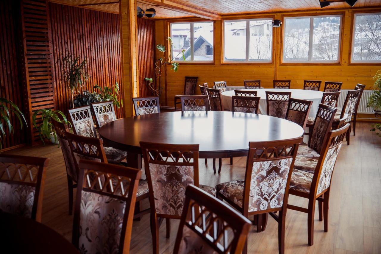 Hotel Гуцульська Світлиця Bukovel Esterno foto